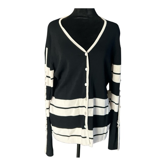 Sweaters - Black and White Striped Knit Women's Sweater Size XL